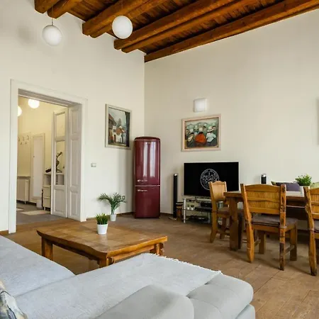 Old Port Lux Riverview Duplex In Center Belgrade